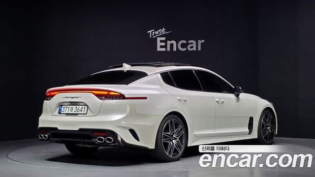 Kia Stinger Meister 2