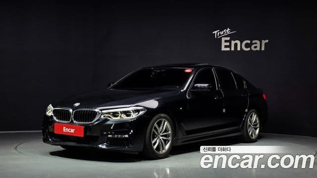 BMW 5 Series (G30)