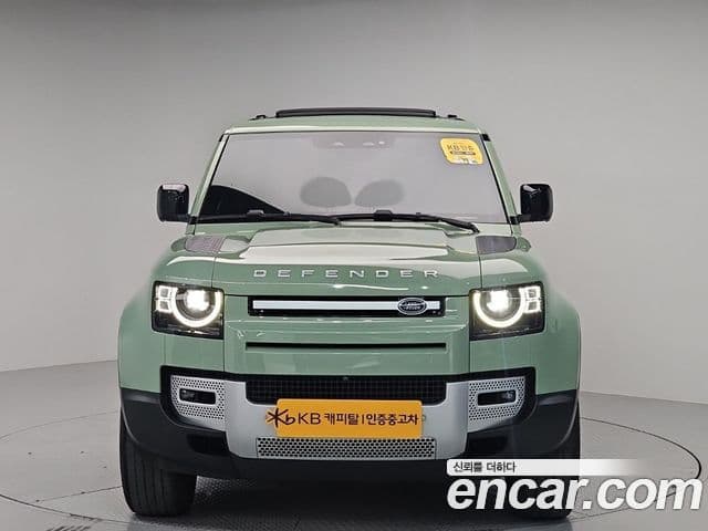 Land Rover Defender (L663)
