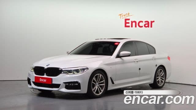 BMW 5 Series (G30)