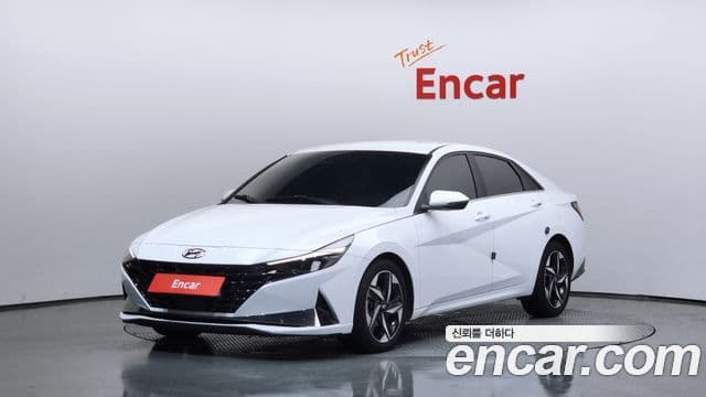 Hyundai Avante (CN7) 1