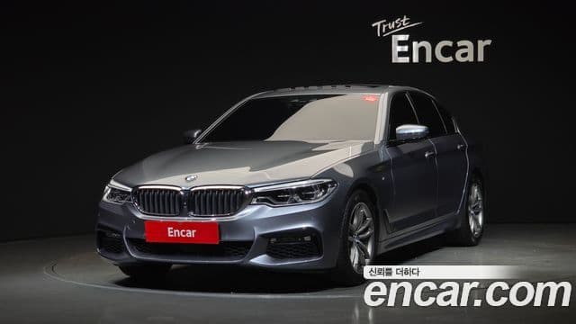 BMW 5 Series (G30)