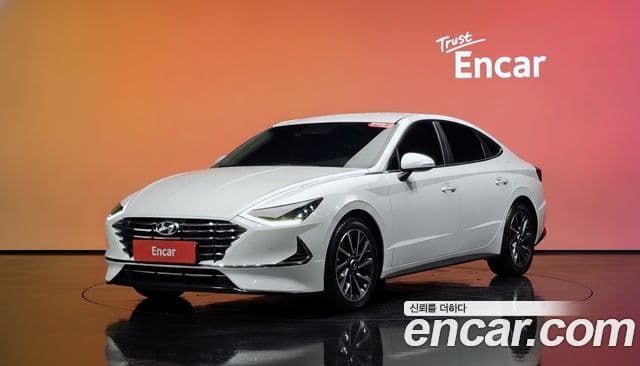 Hyundai Sonata (DN8)