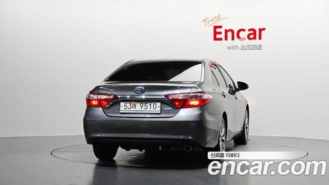 Toyota New Camry 4