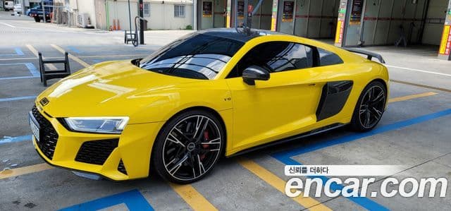 Audi R8 (4S)