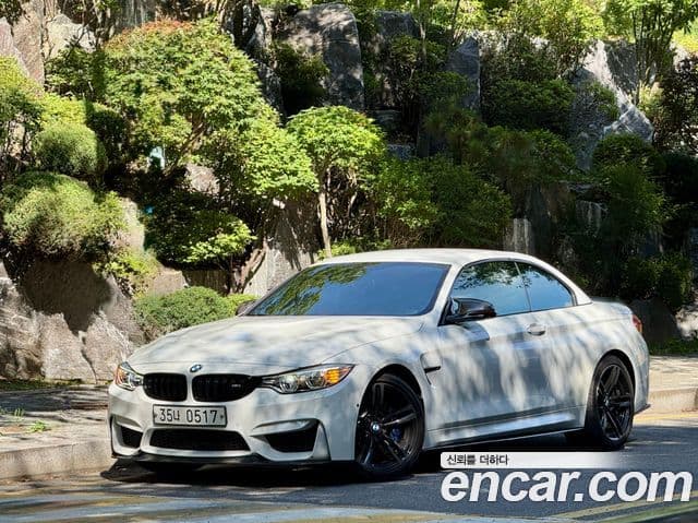 BMW M4 (F82)