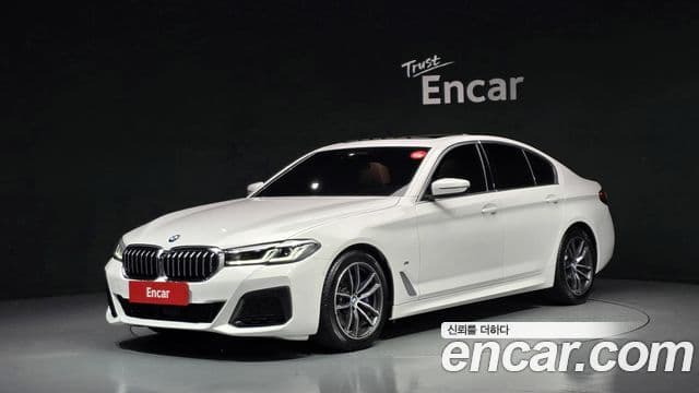 BMW 5 Series (G30)