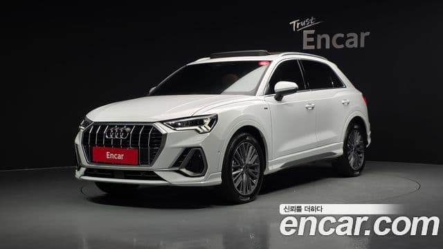 Audi Q3 (F3)