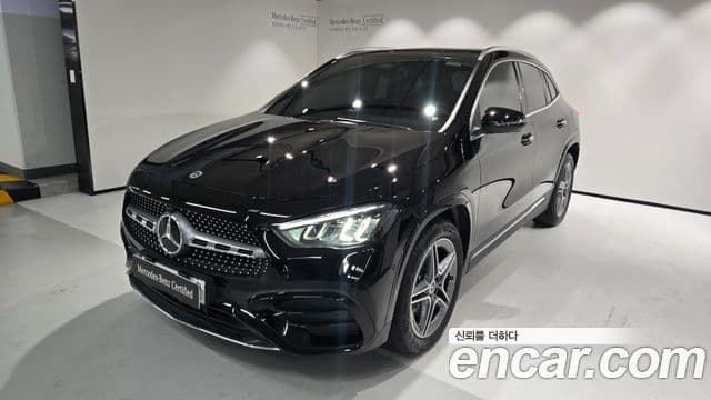 Mercedes-Benz GLA-Class H247