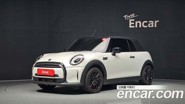 MINI Cooper Convertible