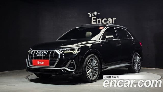 Audi Q3 (F3)