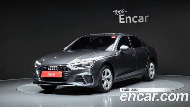 Audi A4 (B9)