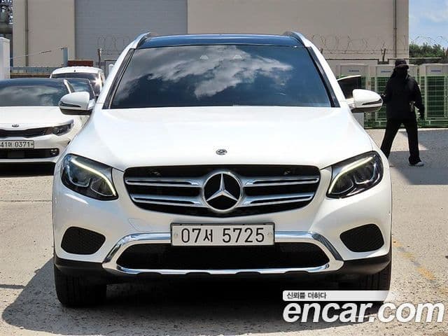 Mercedes-Benz GLC-Class X253