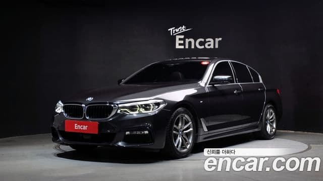 BMW 5 Series (G30)
