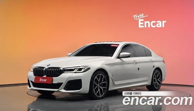 BMW 5 Series (G30)
