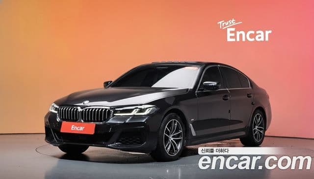BMW 5 Series (G30)