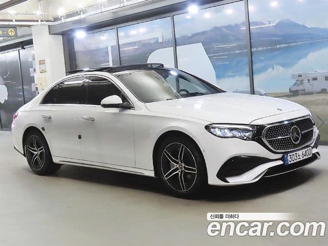 Mercedes-Benz E-Class W214