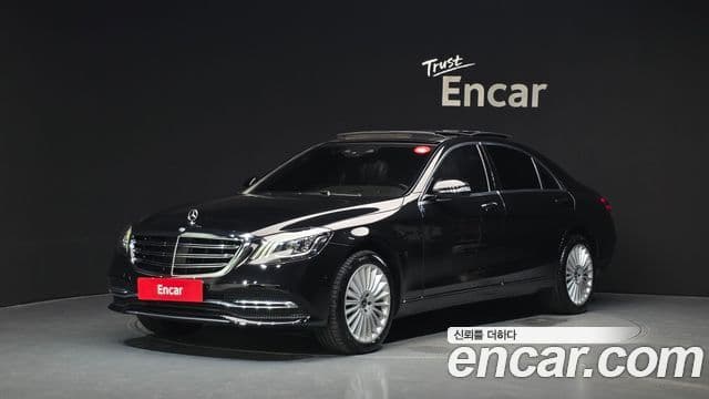 Mercedes-Benz S-Class W222