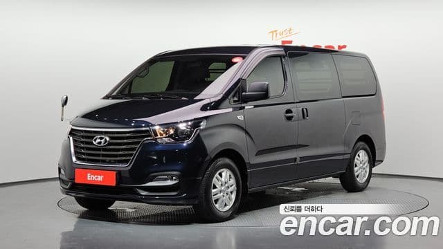 Hyundai The New Grand Starex