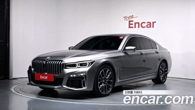 BMW 7 Series (G11)