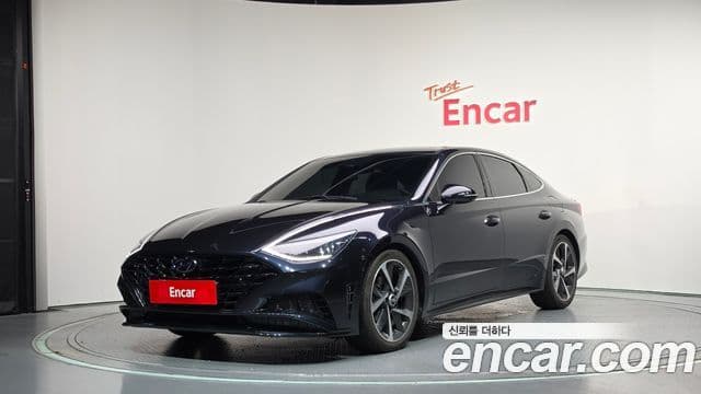 Hyundai Sonata (DN8)