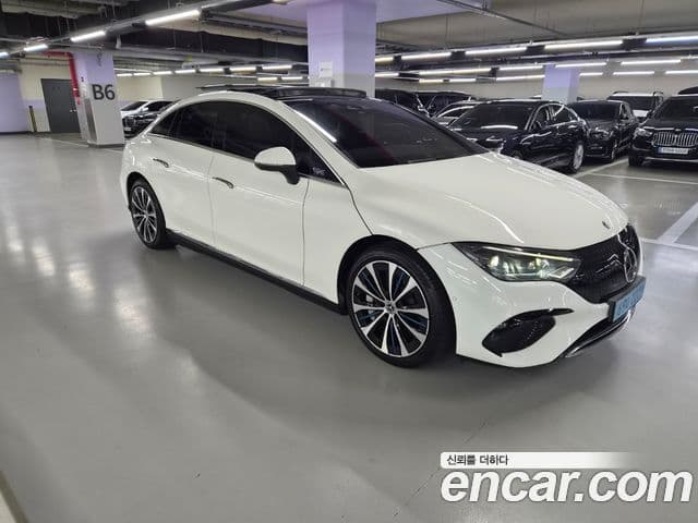 Mercedes-Benz EQE V295