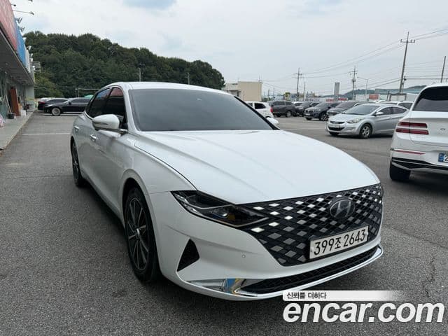 Hyundai The New Grandeur IG Hybrid