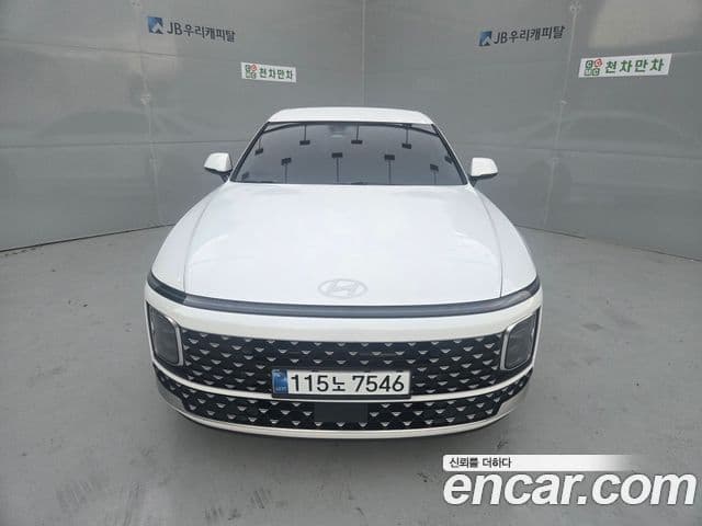 Hyundai Grandeur (GN7)