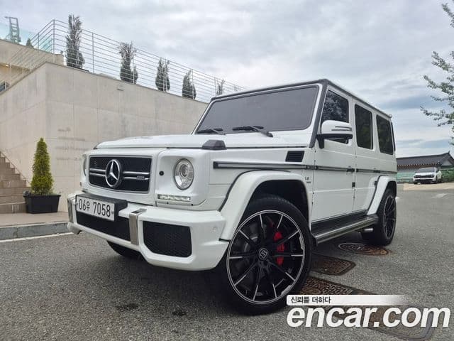 Mercedes-Benz G-Class W463
