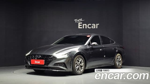Hyundai Sonata (DN8)