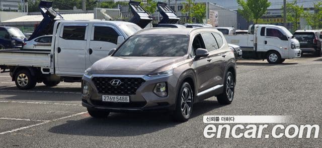 Hyundai Santa Fe TM