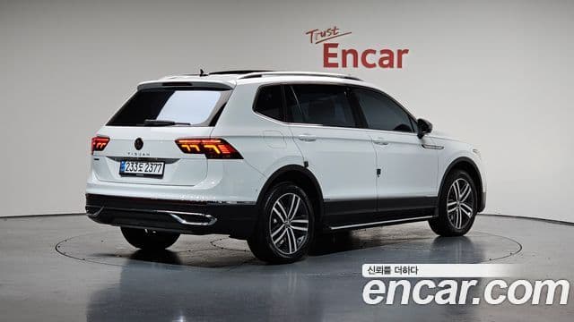 Volkswagen Tiguan Allspace 2