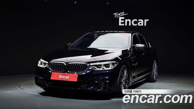 BMW 5 Series (G30)