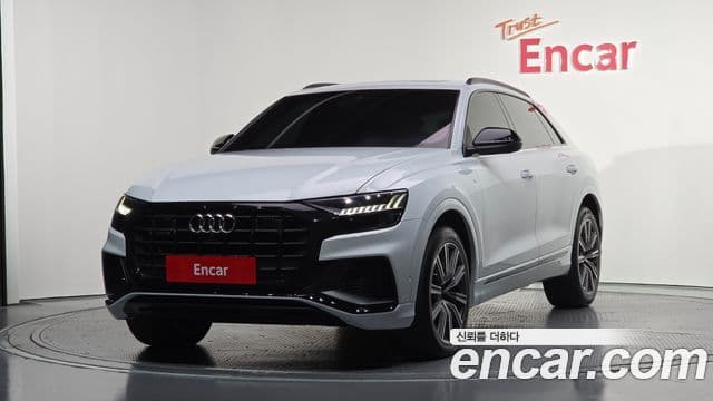 Audi Q8 (4M)