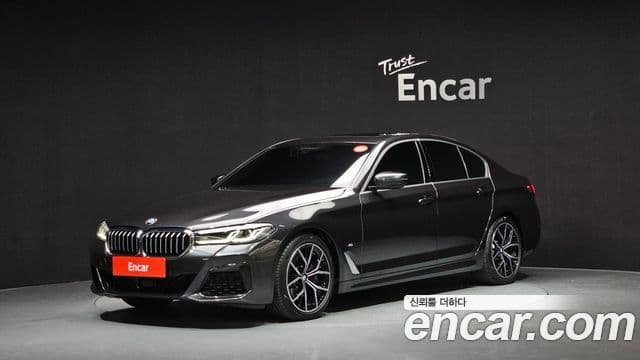 BMW 5 Series (G30)