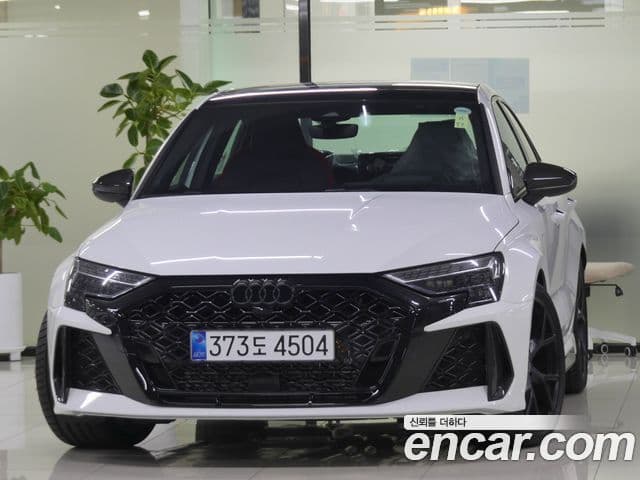 Audi RS3 (8Y)