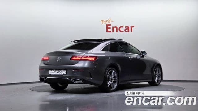 Mercedes-Benz E-Class W213 2