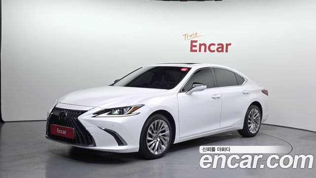 Lexus ES300h 7th Gen