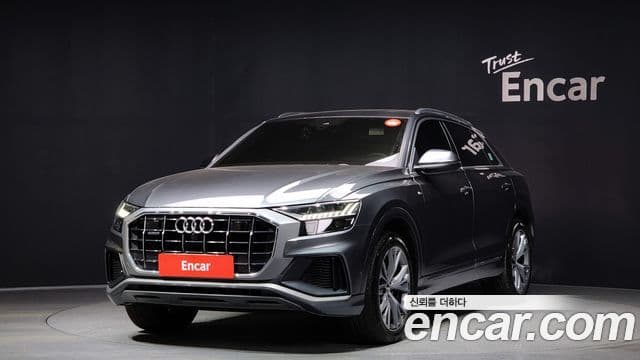 Audi Q8 (4M)