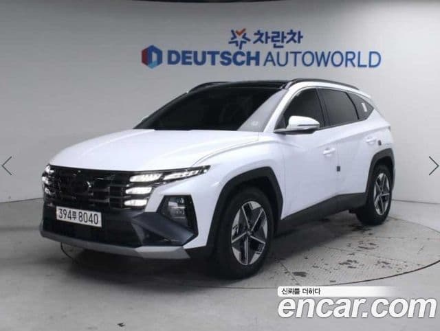 Hyundai The New Tucson Hybrid (NX4)