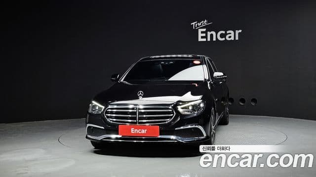 Mercedes-Benz E-Class W213 3