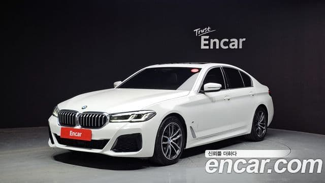 BMW 5 Series (G30)