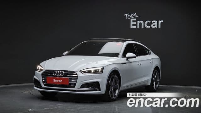 Audi A5 (F5)