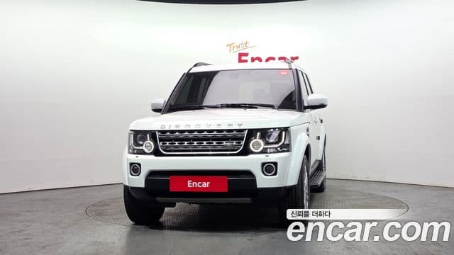 Land Rover Discovery 4 3
