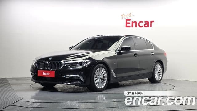 BMW 5 Series (G30)