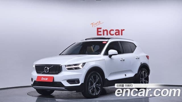 Volvo XC40 1