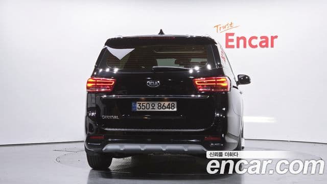 Kia The New Carnival 4