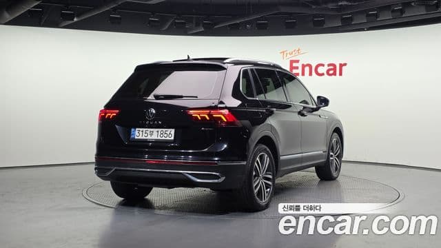 Volkswagen Tiguan 2nd Gen 2