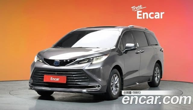 Toyota Sienna 4th Gen 1