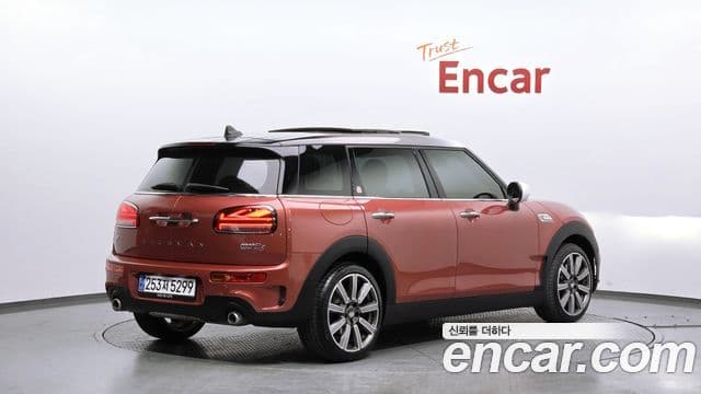 MINI Cooper S Clubman 2